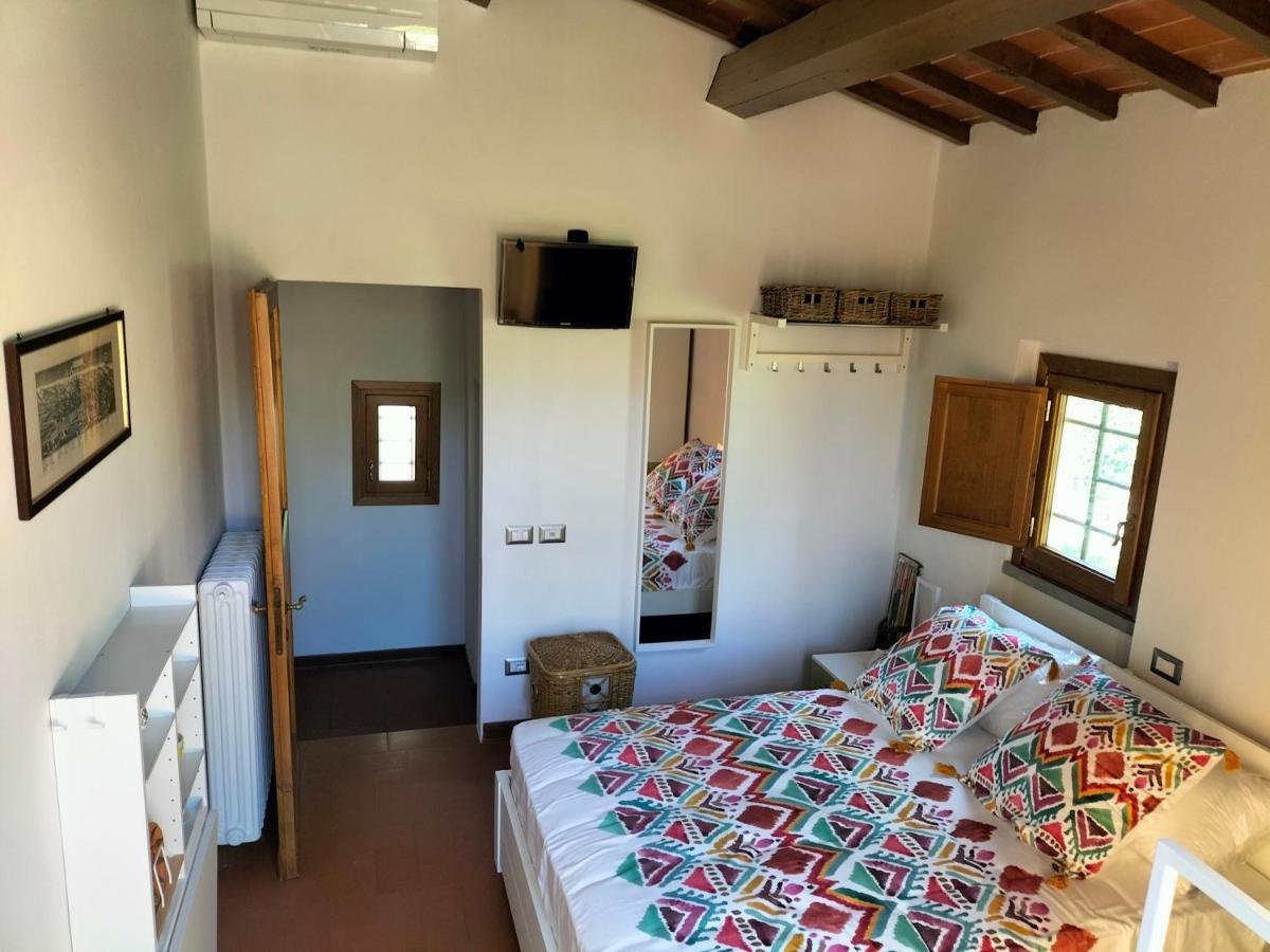 Bed And Berli Panzió Sesto Fiorentino Kültér fotó